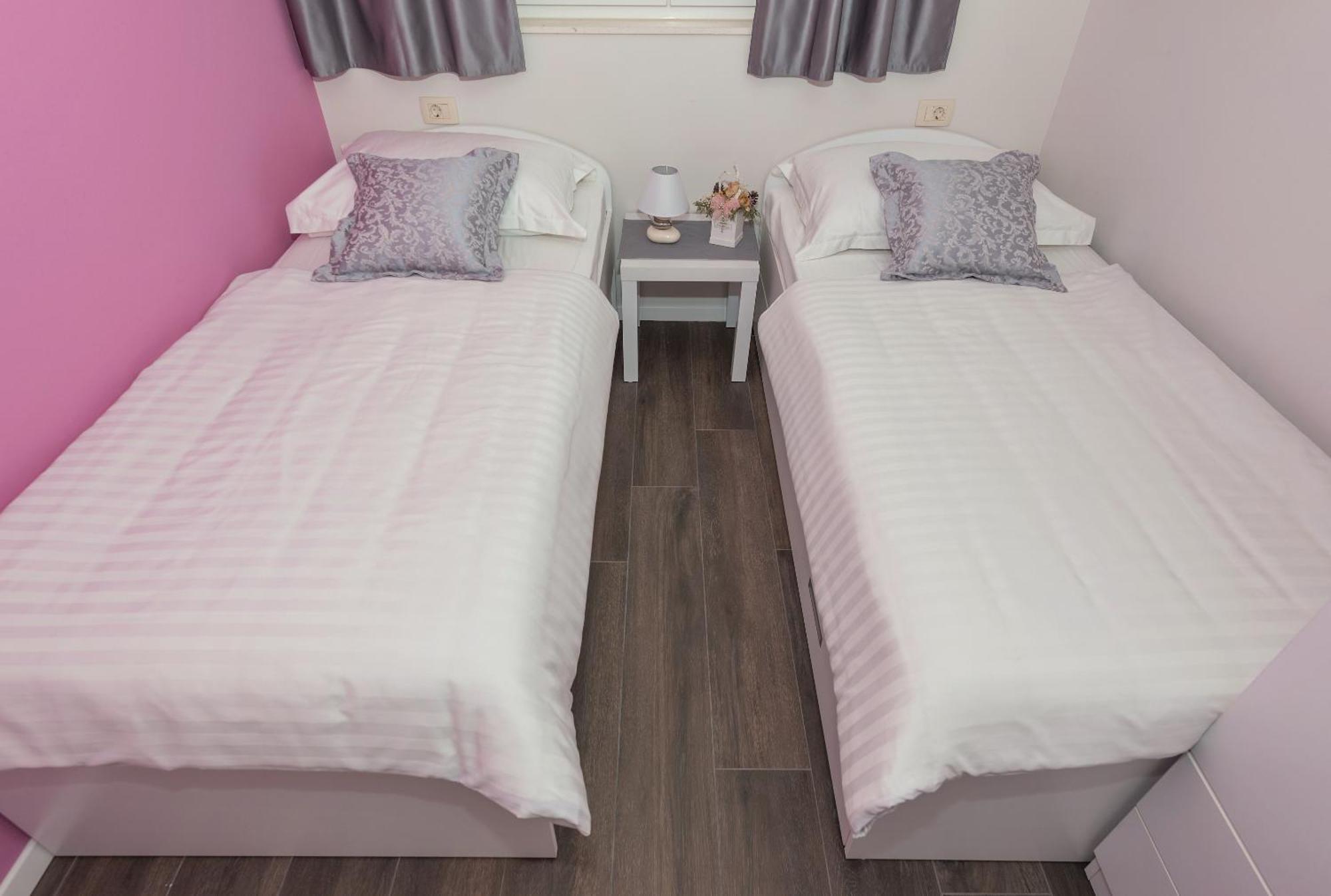 Kati Apartment Makarska Eksteriør billede
